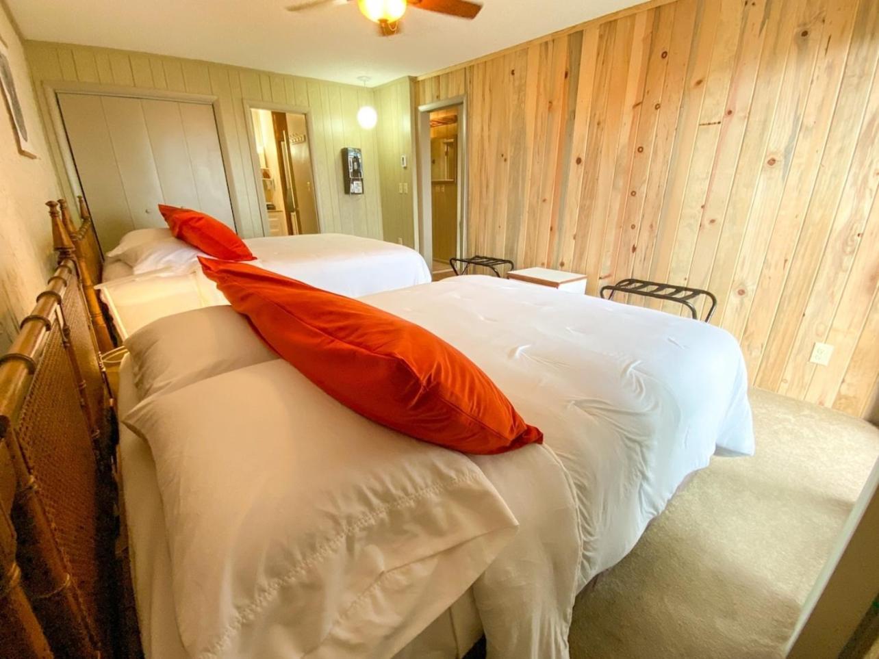 Cozy Retreat Just Minutes From Beech Mountain Villa Exteriör bild